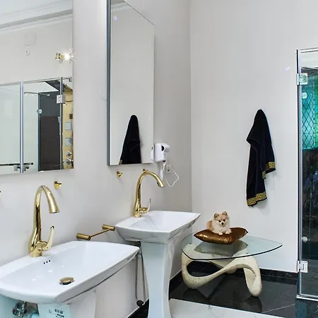 Πανσιόν Glam Time *